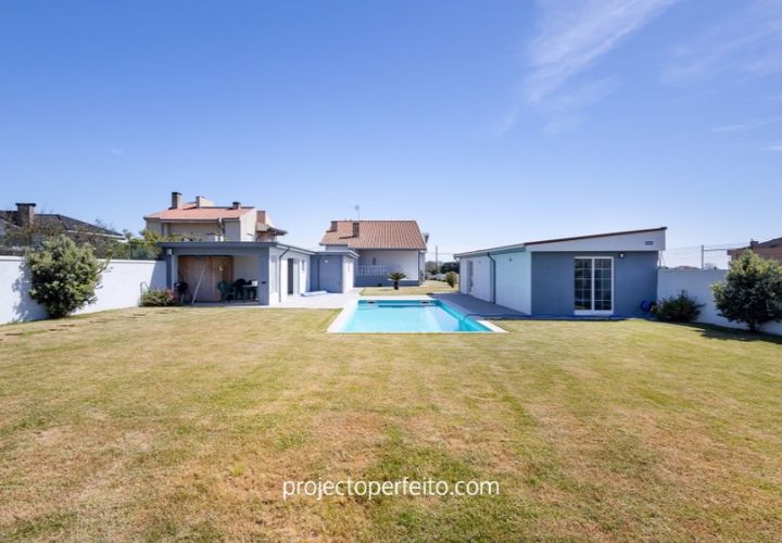 Villa i Gulpilhares e Valadares, Porto, Gulpilhares e Valadares - € 699.000 | Ref: 3676 - foto 1