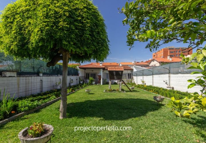 Villa a Silvalde, Aveiro, Silvalde - € 650.000 | Ref: 3749 - foto 1