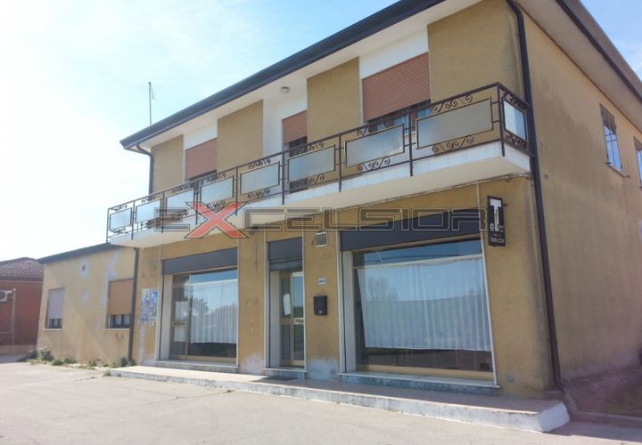 Villa i Cavarzere, Venice, Cavarzere - € 120.000 | Ref: CA5000V-Z - foto 1