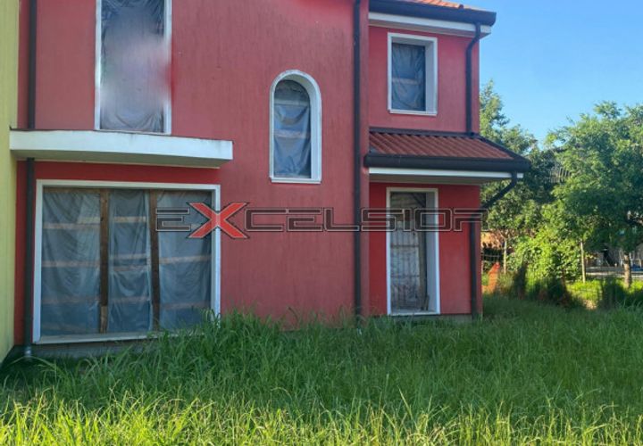 Villa i Corbola, Rovigo, Corbola - € 65.000 | Ref: CO006V-L - foto 1