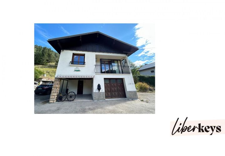 Villa a Villard-de-Lans, Isere, Villard-de-Lans - € 350.000 | Ref: DOM11815 - foto 1