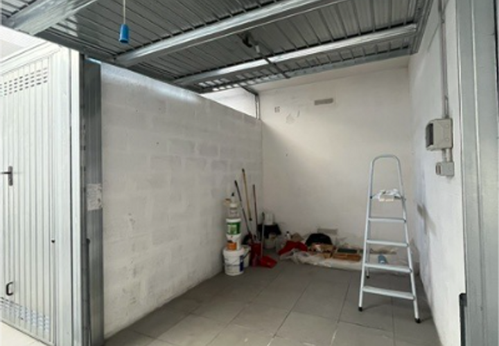 Erhvervsejendom i Florence, Florence, Florence - € 29.000 | Ref: A24129 - foto 1