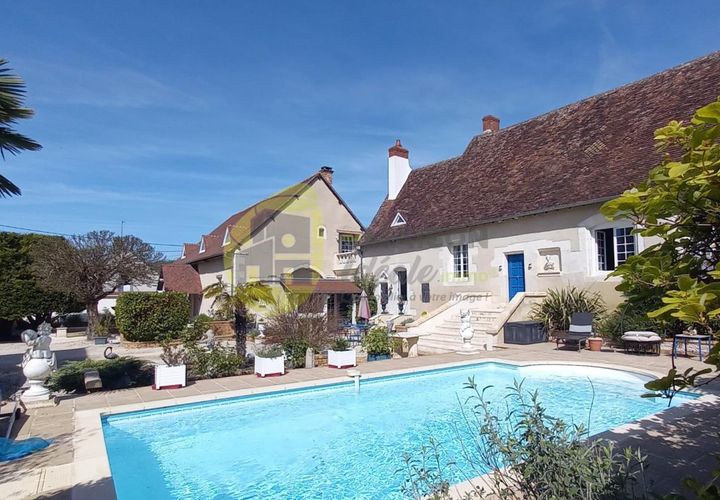 Erhvervsejendom i Bourges, Cher, Bourges - € 870.000 | Ref: 360031773 - foto 1