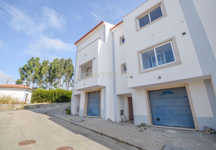 Villa a Queluz, Lisbon, Queluz - € 605.000 | Ref: C0376-00621 - foto 1