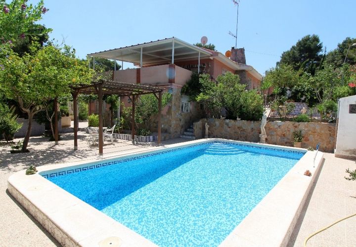 Villa i Torrevieja, Alicante, Torrevieja - € 470.000 | Ref: MLSC6433936 - foto 1