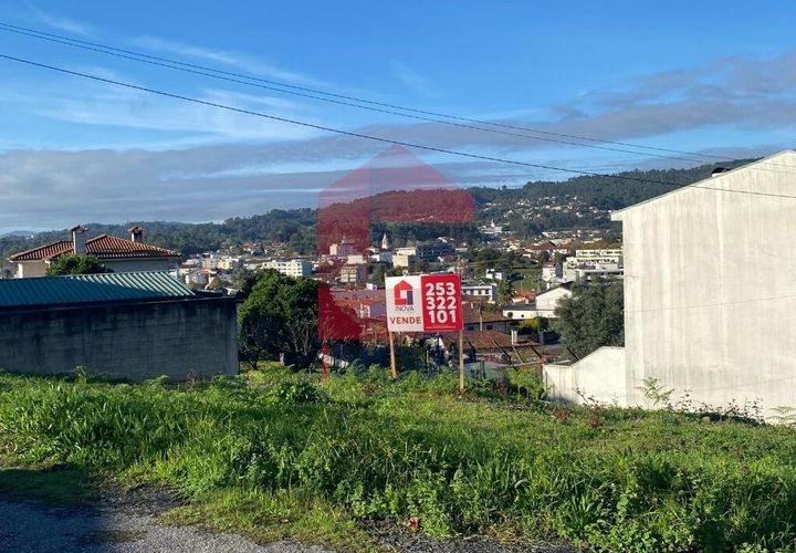 Helårsgrund i Vila Verde, Braga, Vila Verde - € 52.000 | Ref: 08481 - foto 1