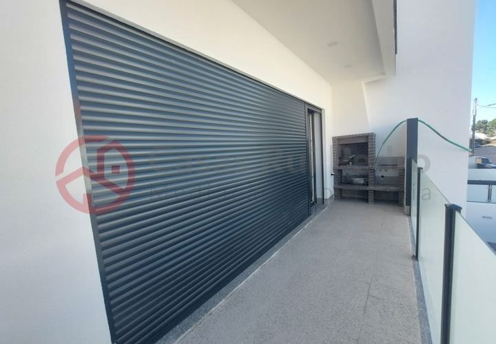 Villa i Corroios, Setubal, Corroios - € 555.000 | Ref: 4434SR1 - foto 1