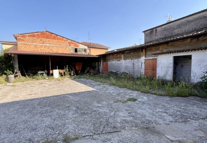 Landejendom i Calcinato, Brescia, Calcinato - € 68.000 | Ref: 2249 - foto 1