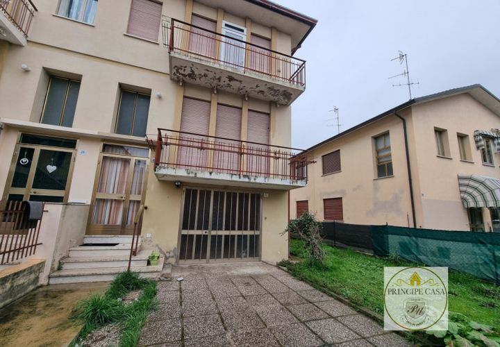 Villa i Este, Padua, Este - € 155.000 | Ref: B166 - foto 1