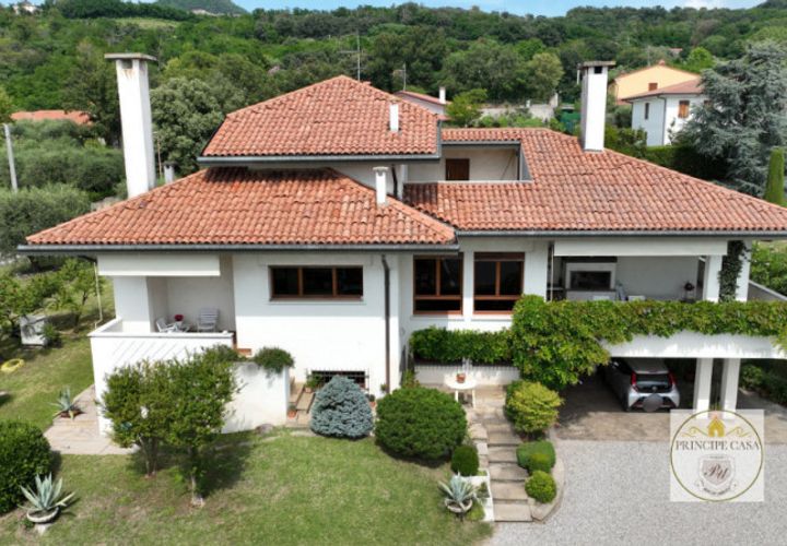 Villa i Baone, Padua, Baone - € 450.000 | Ref: S384 - foto 1