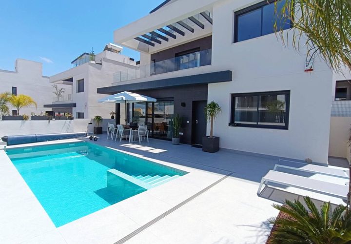 Villa i Algorfa, Alicante, Algorfa - € 519.995 | Ref: 200-3918 - foto 1