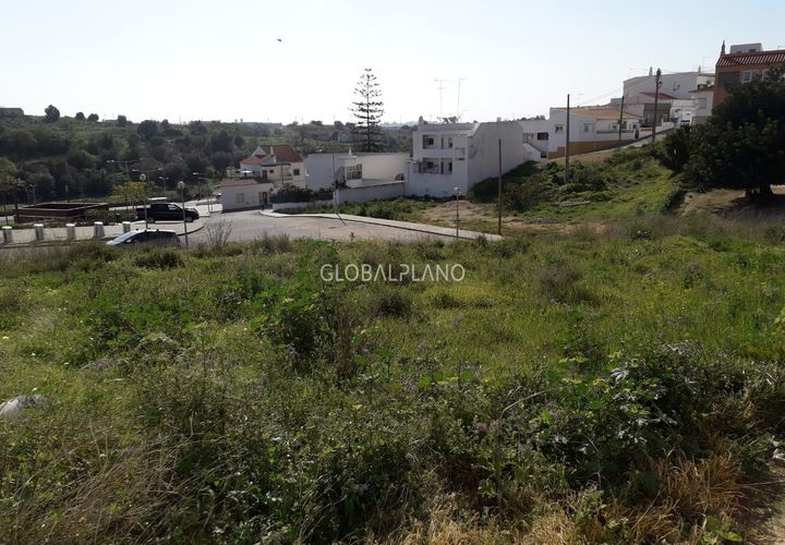 Helårsgrund i Estombar, Faro, Estombar - € 178.000 | Ref: GP-TER405 - foto 1