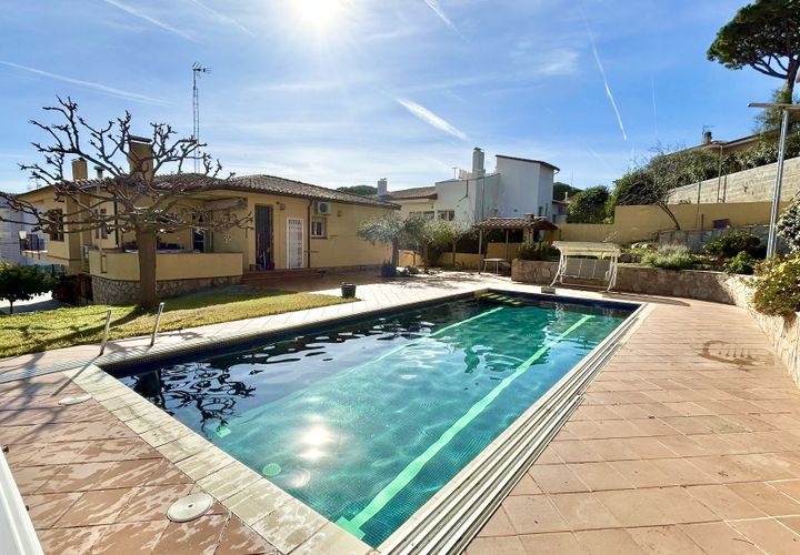 Villa a Platja D'aro, Gerona, Platja D'aro - € 1.150.000 | Ref: EIVVI460000814 - foto 1