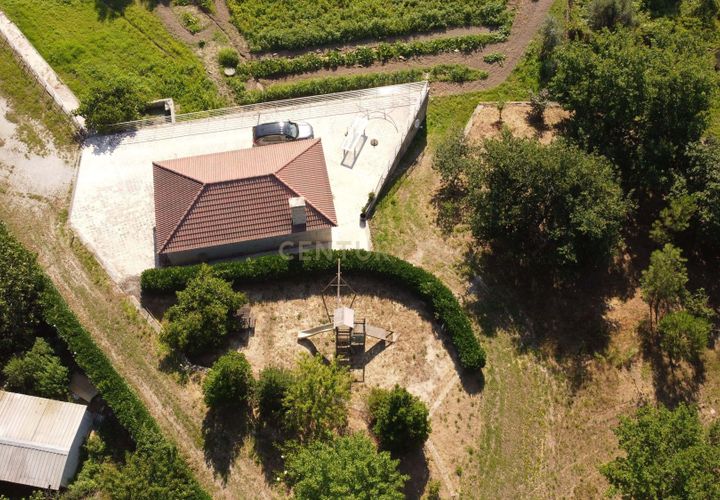 Farm hus i Viseu, Viseu, Viseu - € 275.000 | Ref: C0203-02144 - foto 1