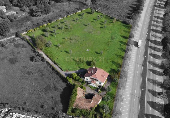 Helårsgrund i Viseu, Viseu, Viseu - € 1.250.000 | Ref: C0203-02021 - foto 1