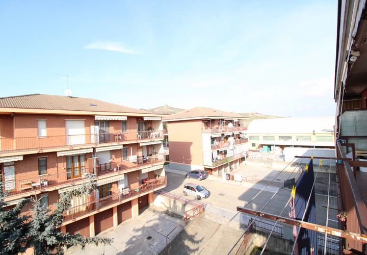 Leilighet i Canale, Cuneo, Canale - € 86 000 | Ref: 85710377 - foto 1