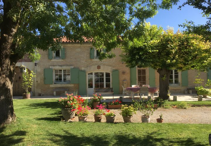 Landsbyhus i Aumagne, Charente-Maritime, Aumagne - € 349.800 | Ref: loren - foto 1