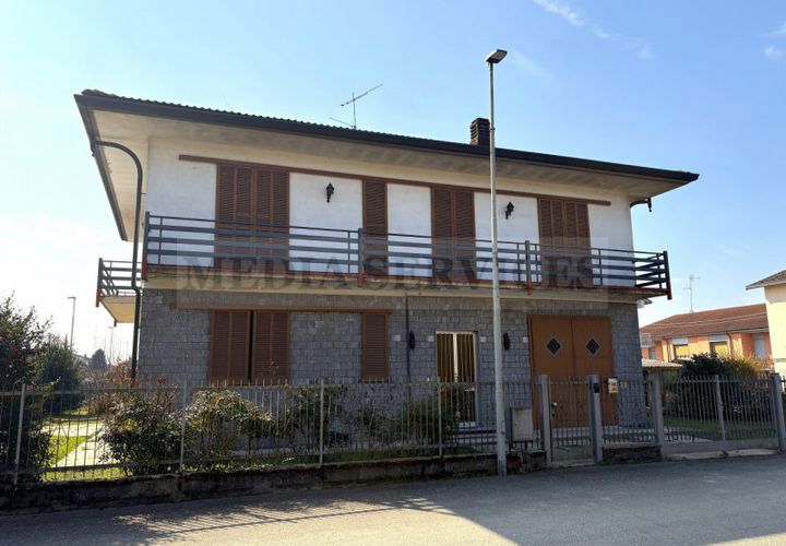 Villa a Garlasco, Pavia, Garlasco - € 175.000 | Ref: CP_124 - foto 1