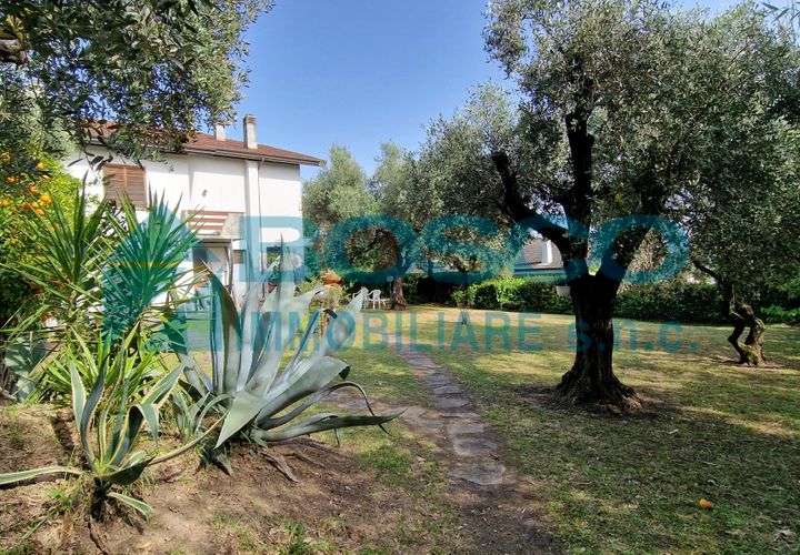 Villa a Bolano, La Spezia, Bolano - € 395.000 | Ref: 204 - foto 1