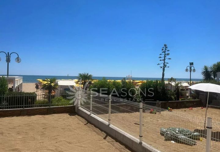 Villa i Jesolo, Venice, Jesolo - € 1.500.000 | Ref: CVres105 - foto 1