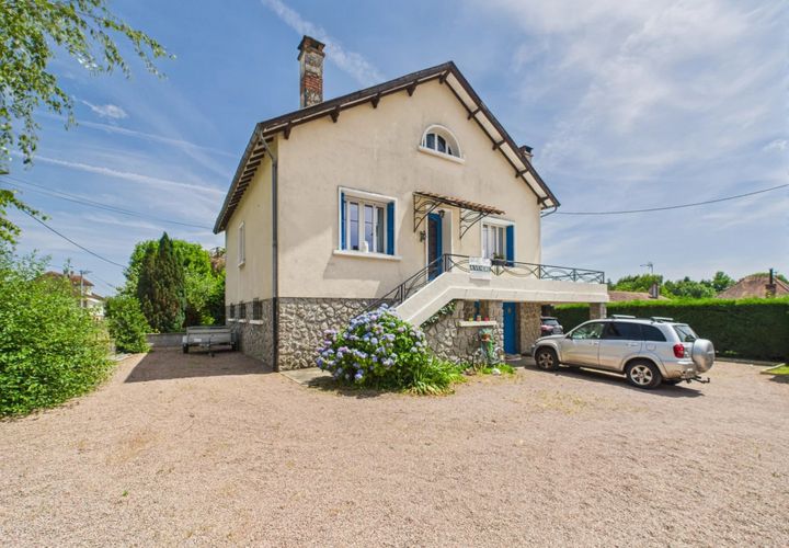 Villa a Mialet, Dordogne, Mialet - € 250.000 | Ref: BVI70579 - foto 1