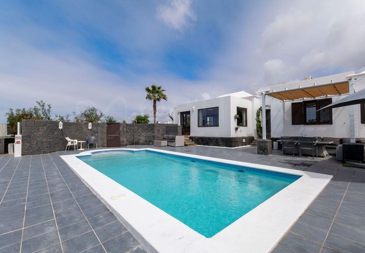 Villa a Las Brenas (Yaiza), Lanzarote, Las Brenas (Yaiza) - € 765.000 | Ref: 470 - foto 1