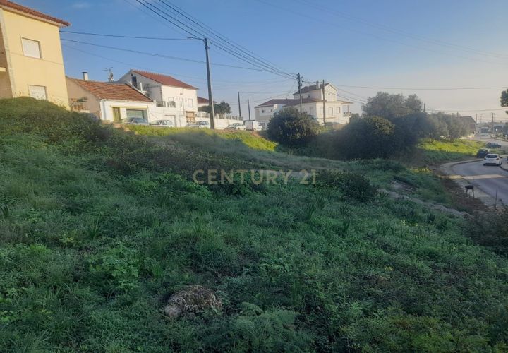 Helårsgrund i Obidos, Leiria, Obidos - € 69.500 | Ref: C0407-00430 - foto 1