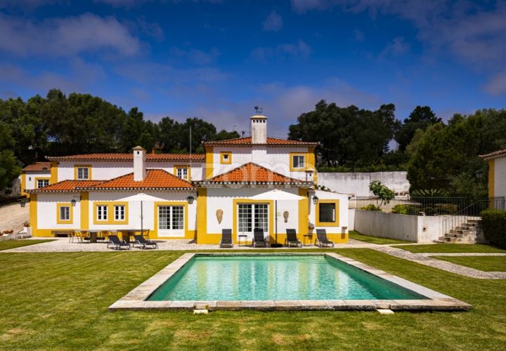 Villa i Sintra, Lisbon, Sintra - € 2.480.000 | Ref: ZMPT562575 - foto 1