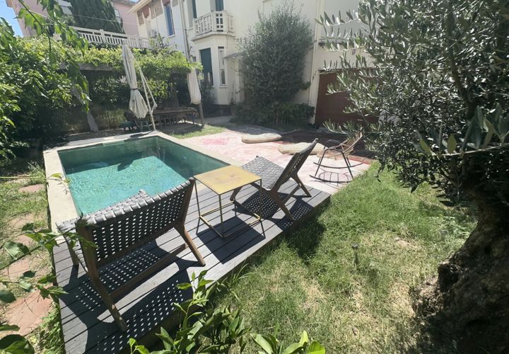 Villa a Perpignan, Pyrenees-Orientales, Perpignan - € 520.000 | Ref: 690 - foto 1