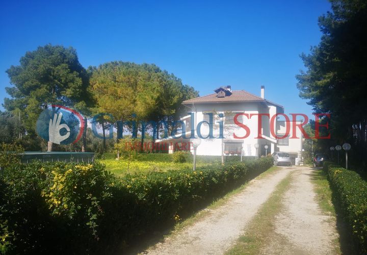 Villa i Taranto, Taranto, Taranto - € 360.000 | Ref: 440TARANTO - foto 1