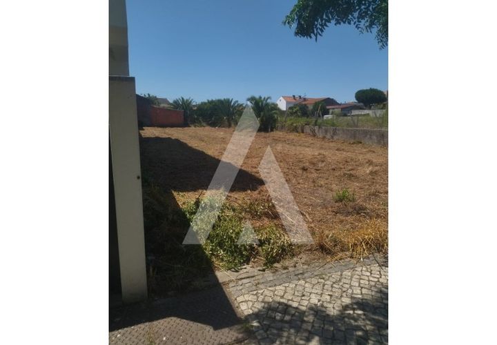 Helårsgrund i Aveiro, Aveiro, Aveiro - € 89.500 | Ref: 1021055/24 FR - foto 1