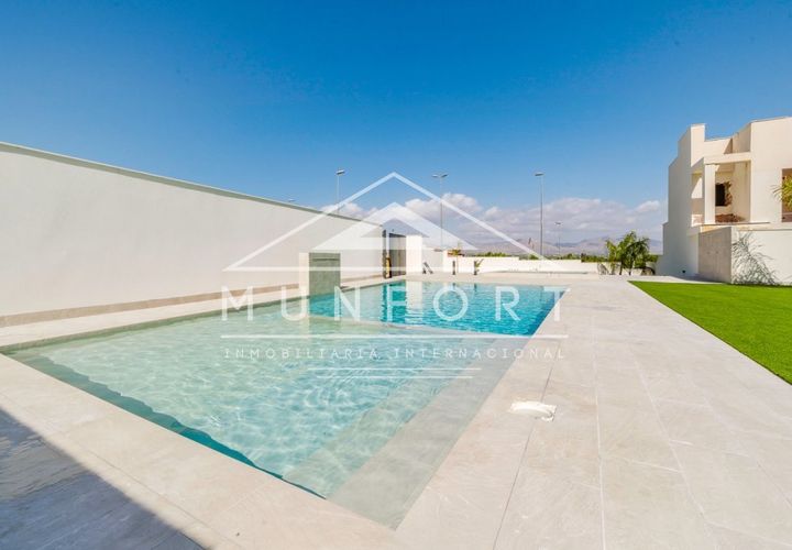 Villa a Cox, Alicante, Cox - € 238.000 | Ref: HL003-N-D - foto 1
