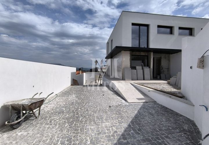 Villa i Viana do Castelo, Viana do Castelo, Viana do Castelo - € 425.000 | Ref: D348 - foto 1