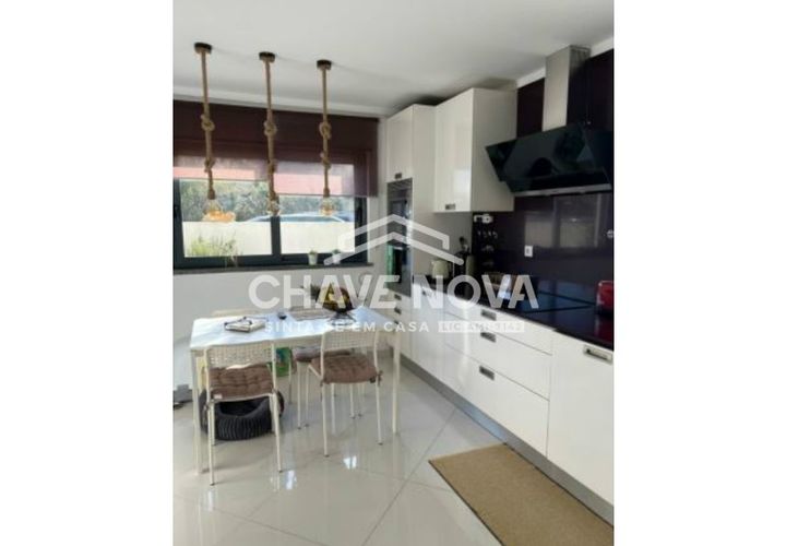 Villa a Barreiro, Setubal, Barreiro - € 575.000 | Ref: LX/02317 - foto 1