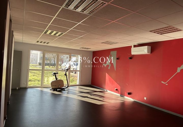 Erhvervsejendom i Epinal, Vosges, Epinal - € 180.000 | Ref: 390_1163 - foto 1