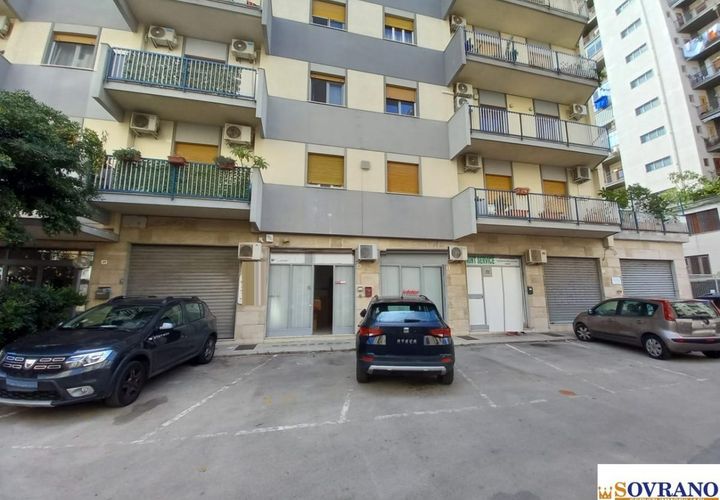 Erhvervsejendom i Palermo, Palermo, Palermo - € 140.000 | Ref: 149/24 - foto 1