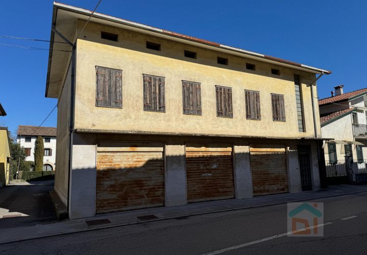 Erhvervsejendom i Ruda, Udine, Ruda - € 55.000 | Ref: 3MLC55NN5 - foto 1