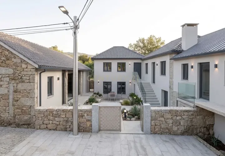 Villa a Abraveses, Viseu, Abraveses - € 64.000 | Ref: C0203-02441 - foto 1
