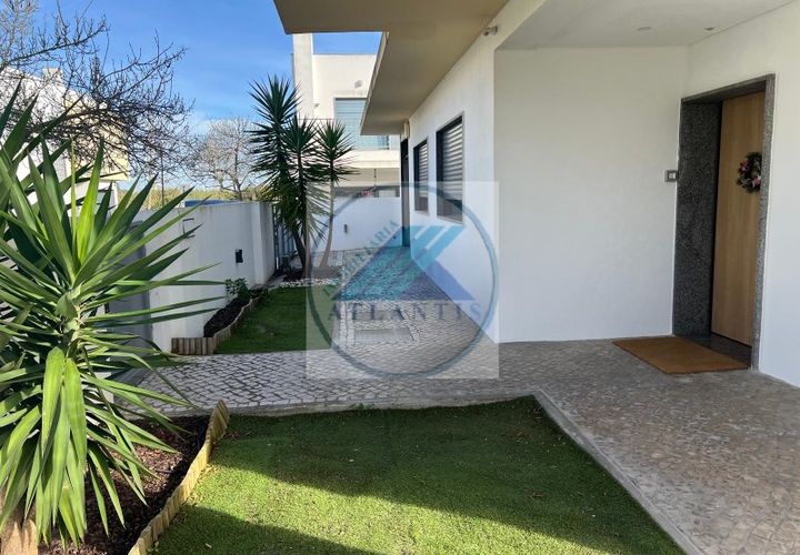 Villa i Barreiro, Setubal, Barreiro - € 575.000 | Ref: MU 1430 - foto 1