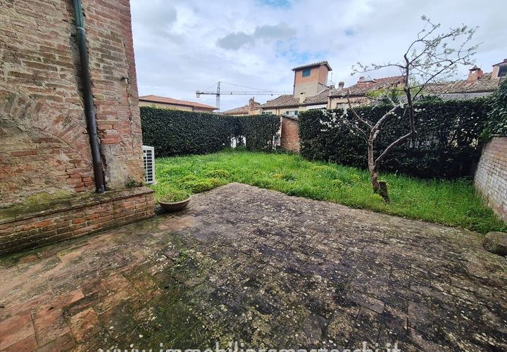 Apartament a Siena, Siena, Siena - € 310.000 | Ref: AP2242 - foto 1