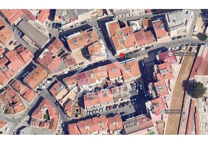 Garage i Sacavem, Lisbon, Sacavem - € 15.000 | Ref: 00.LX.05.002 - foto 1
