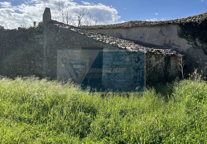 Helårsgrund i Noto, Siracusa, Noto - € 190.000 | Ref: NT TCAM 28 - foto 1