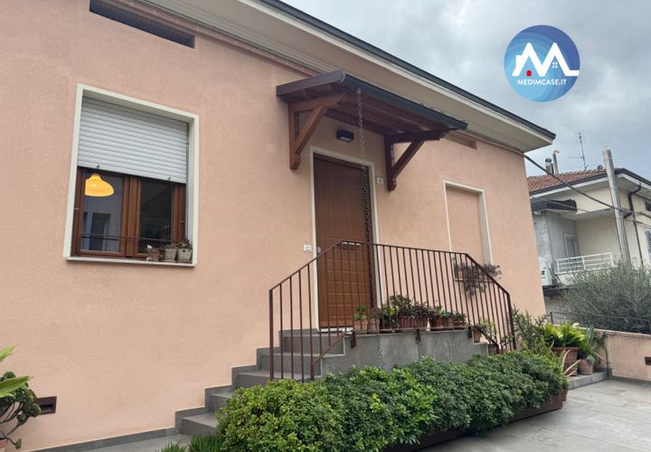 Villa i Vallefoglia, Pesaro and Urbino, Vallefoglia - € 160.000 | Ref: 1625 - foto 1
