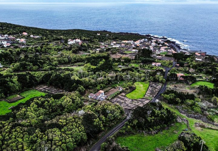 Helårsgrund i Lajes do Pico, Pico, Lajes do Pico - € 198.000 | Ref: 374250046 - foto 1