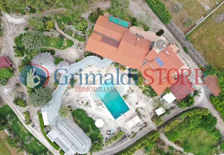 Villa i Lizzanello, Lecce, Lizzanello - € 1.500.000 | Ref: 1500VILLADIANA - foto 1