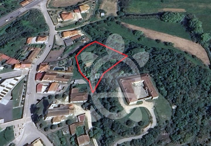 Helårsgrund i Coimbra, Coimbra, Coimbra - € 40.000 | Ref: cdx0876 - foto 1