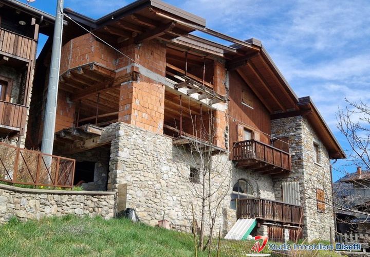Villa i Edolo, Brescia, Edolo - € 88.000 | Ref: IMM.11 - foto 1