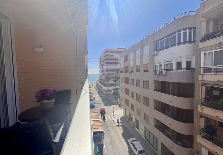 Lejlighed i Torrevieja, Alicante, Torrevieja - € 255.000 | Ref: MLSC2218580 - foto 1