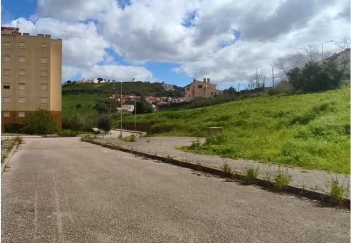 Helårsgrund i Camarate, Lisbon, Camarate - € 37.000 | Ref: SÒL_65 - foto 1