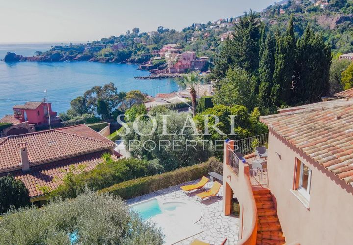 Villa i Theoule-sur-Mer, Alpes-Maritimes, Theoule-sur-Mer - € 2.200.000 | Ref: 7604195 - foto 1
